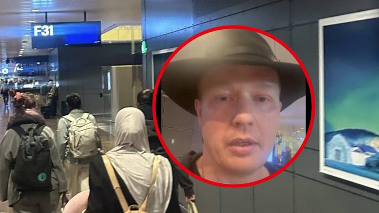 Ola Bini llega a Suecia tras deportación desde Ecuador
