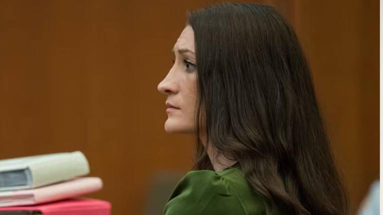 Declaran nulo el juicio contra Lindsay Clancy, acusada de matar a sus tres hijos