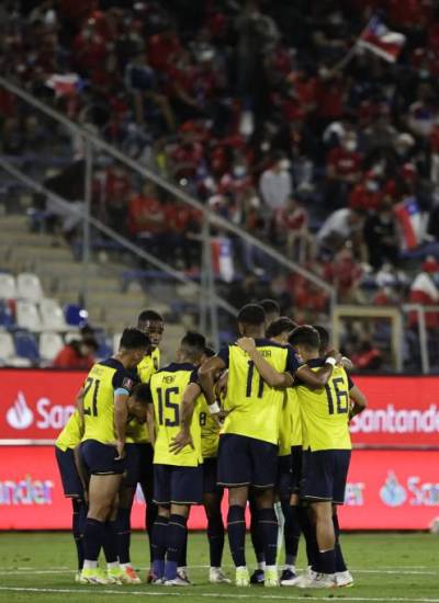 Alfaro convoca a once jugadores para la Tri: enfrentarán a Brasil y Perú