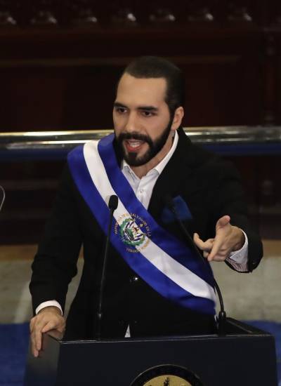 El presidente Bukele anuncia una guerra frontal contra la corrupción en El Salvador.