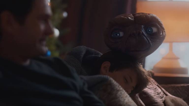 VIDEO: El emotivo reencuentro de E.T. y Elliott, 37 años después