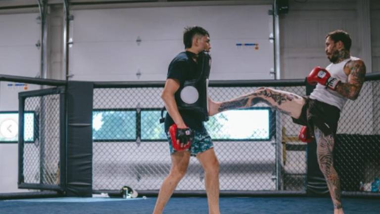 Marlon Vera en su campamento de entrenamiento.