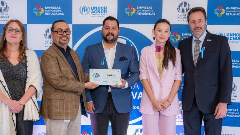 Vistazo recibe el Sello Empresa Inclusiva de ACNUR por visibilizar historias de movilidad humana