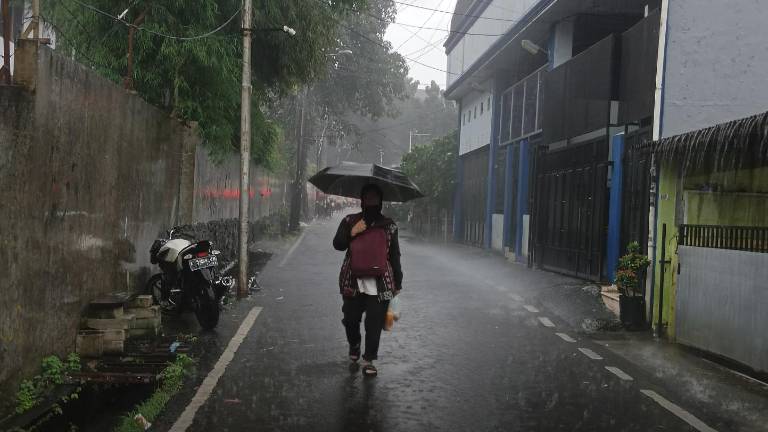 Advertencia meteorológica en Ecuador: lluvias y tormentas previstas del 13 al 17 de abril