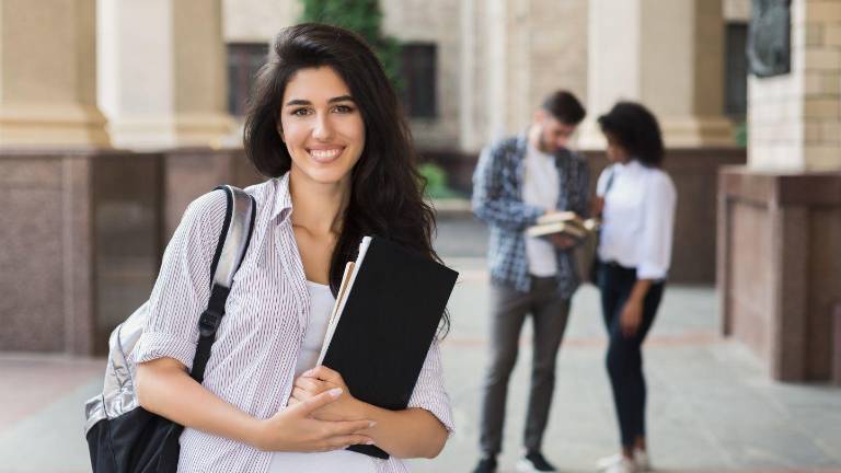 Aplicaciones a institutos tecnológicos arrancan este 3 de abril: carreras, cupos y requisitos