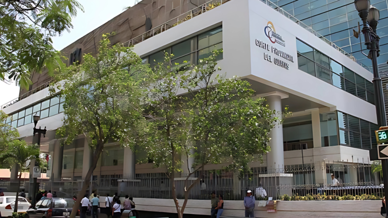 Sede de la Corte Provincial de Justicia del Guayas, ubicada en el centro de Guayaquil.