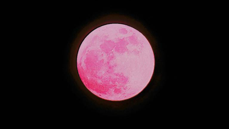 Luna Rosa de abril de 2026: qué significa y cómo se verá en Ecuador