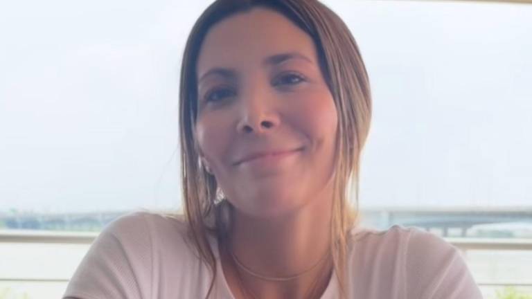 Hija de Mónica Martinich responde a críticas de redes sociales: Mi mamá merece respeto