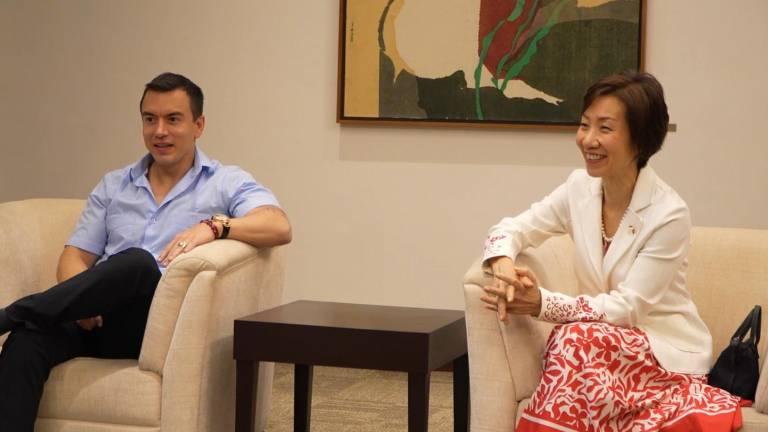 Presidente Daniel Noboa llega a Singapur en su gira por Asia