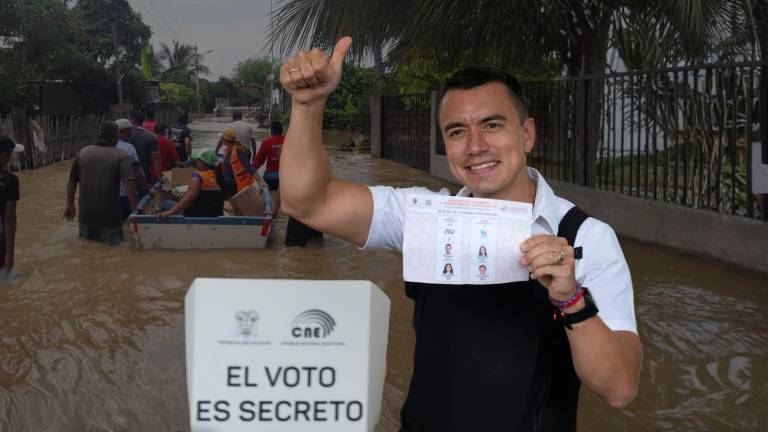 “Estamos garantizando que todos puedan votar y eso significa adelantar (las elecciones) al 29 de noviembre, afirmó Daniel Noboa.