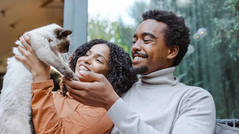 'Esponjas emocionales': Así es como la tensión en casa afecta a tu mascota