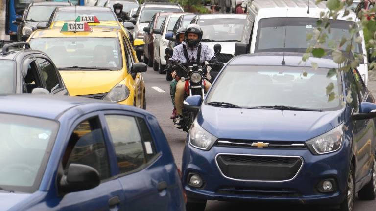 Pico y placa en Quito: ¿Qué vehículos tienen restricción este miércoles 15 de abril?