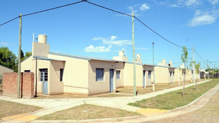 Ecuador impulsa construcción de vivienda con emisión de bono soberano