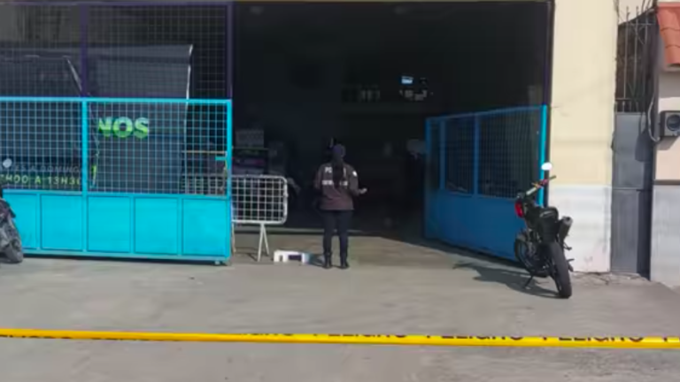 Agente metropolitano de Machala fue asesinado mientras jugaba naipes y a pocos metros de una unidad policial