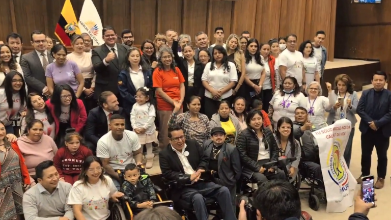 Pacientes con enfermedades raras crean frente para exigir al Estado medicinas y políticas urgentes