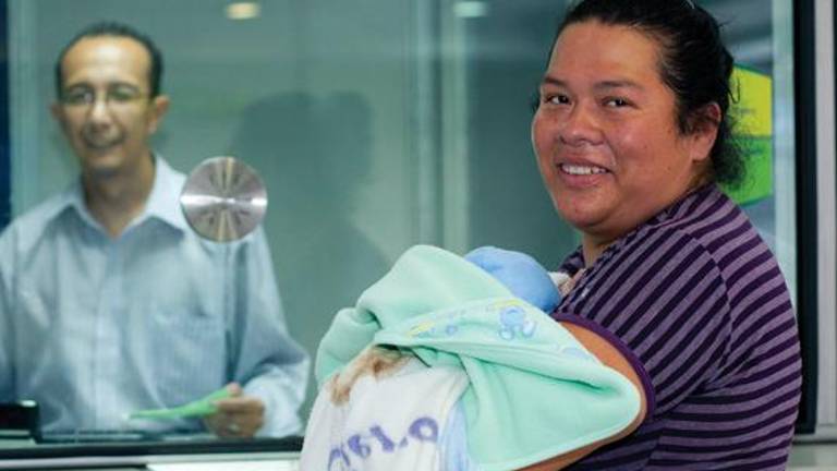 Bono de Desarrollo Humano se amplía: 55.000 nuevas familias recibirán el beneficio desde octubre