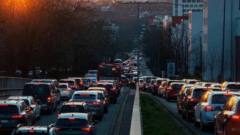 Según el SRI, en el 2023, las ventas de vehículos nuevos registraron una caída del 2%, con relación al 2022.