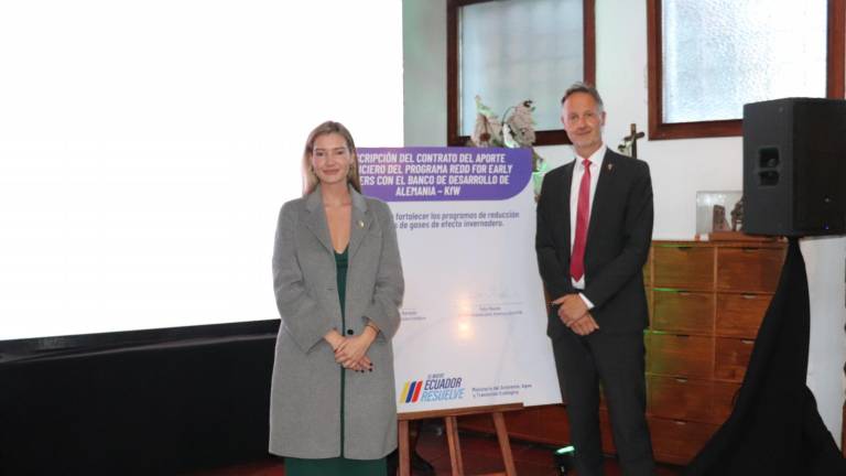 Ecuador y Alemania suscriben contrato de 25 millones de dólares para mitigar deforestación de bosques