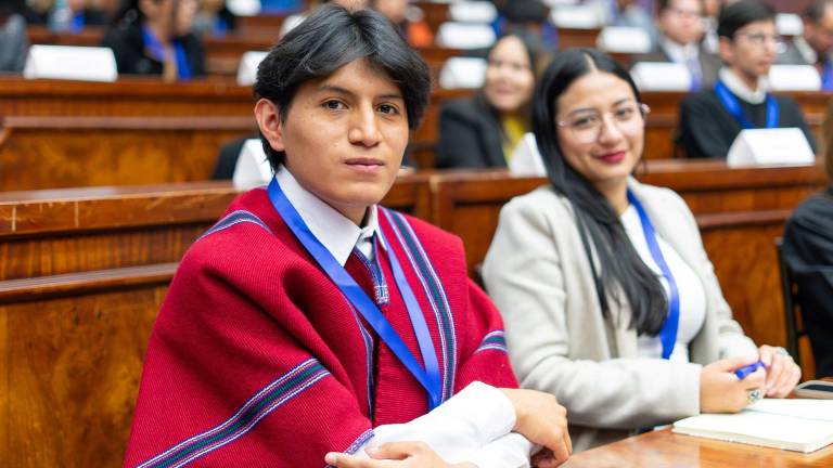 Jóvenes y adultos fortalecen su formación a través del Bootcamp Legislativo 2026