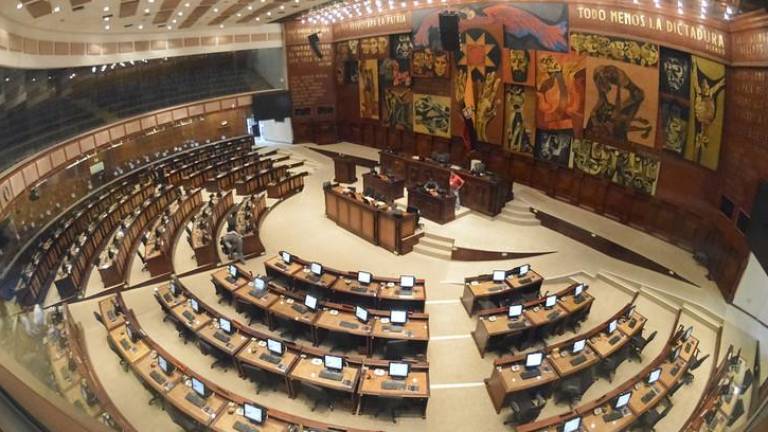 Asamblea cierra con desacuerdos primer debate sobre ley que propone aumentar el IVA