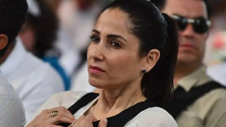 Luisa González confirma que buscará la Prefectura de Manabí, sin revelar el movimiento que la impulsará