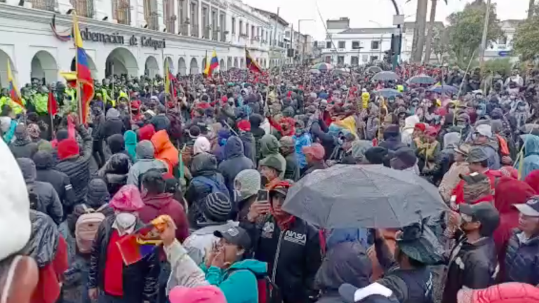 Manifestantes nombraron a su propio 'Gobernador del Pueblo' en Cotopaxi