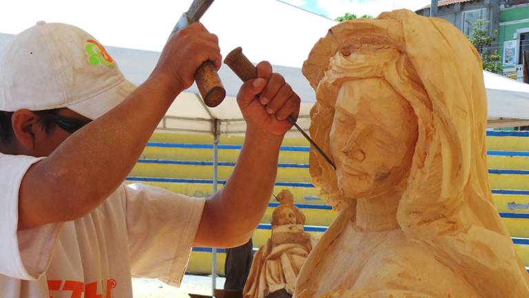 El tallado de madera en Ibarra es declarado patrimonio cultural