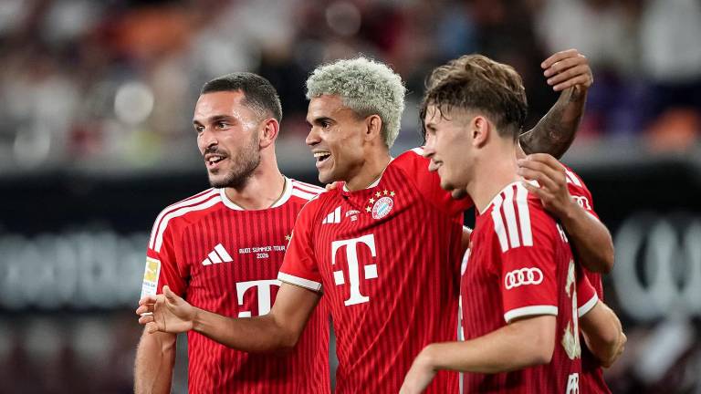 Luis Díaz lidera la victoria del Bayern Múnich sobre Aston Villa en pretemporada