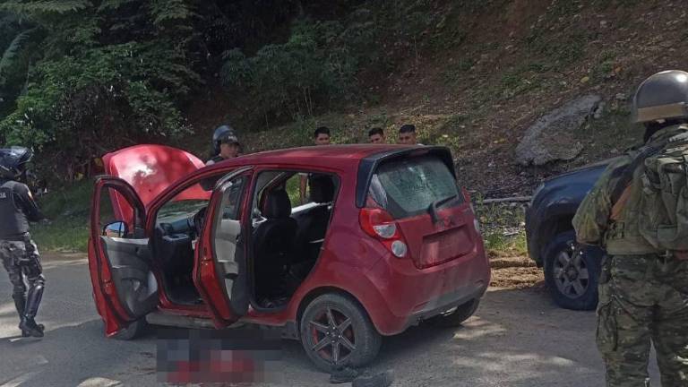Esmeraldas: Policía desmiente vínculo de un agente con extorsionador