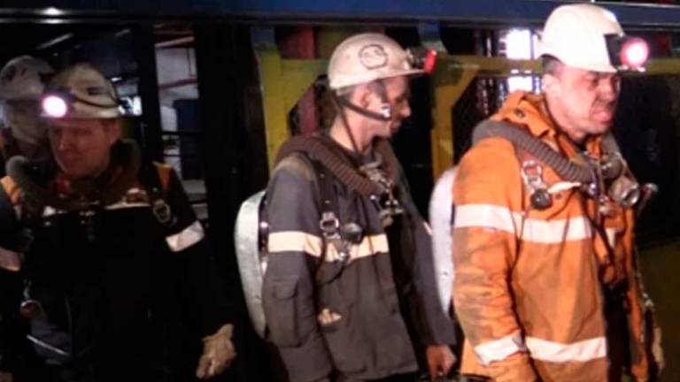 36 personas mueren en accidente en una mina rusa