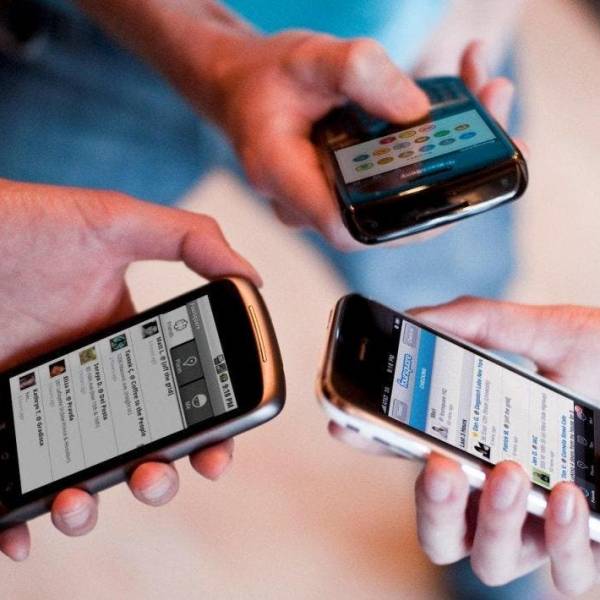 Nomofobia, el miedo a estar sin celular, preocupa a guayaquileños