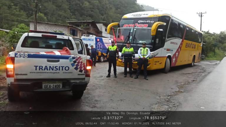 Siniestros de tránsito dejan varios heridos: en la vía Pajonal de Machala y en la vía Alóag – Santo Domingo