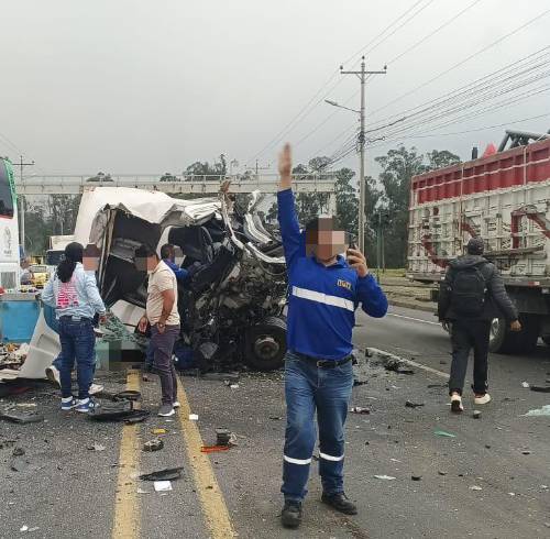 Siniestro de tránsito en Tambillo, cantón Mejía.