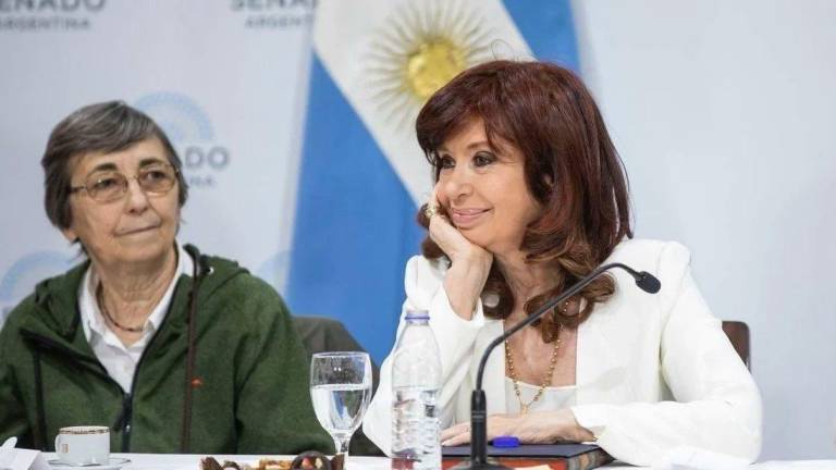 Confirman procesamiento de Cristina Fernández por uso de aviones oficiales para trasladar muebles a su hotel