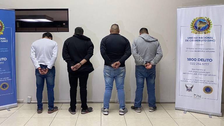 Capturan en Quito a cuatro hombres por comercializar pornografía infantil: contactaban a las víctimas por Facebook
