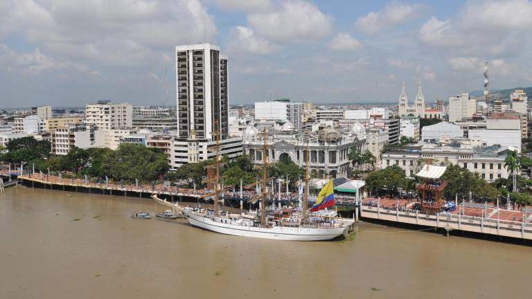 ¿Guayaquil bajo el agua en 2050? Expertos dan sus recetas para salvar a la ciudad del cambio climático y el caos urbano