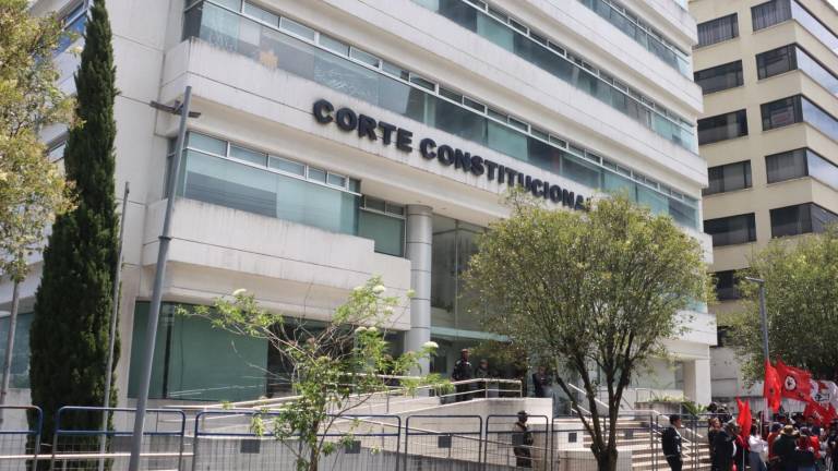 Consulta popular 2025: Gobierno enviará nuevas preguntas a la Corte Constitucional
