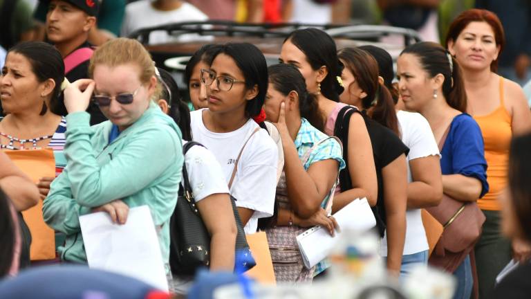 Etafashion abre vacantes a nivel nacional para la temporada navideña: requisitos y cómo aplicar