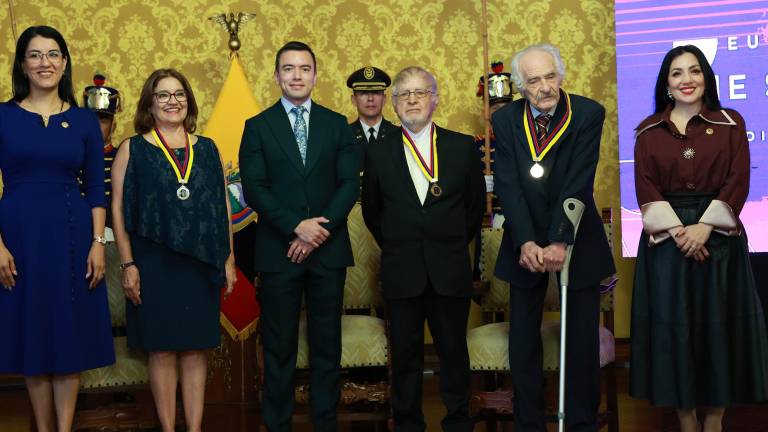 Noboa entregó el Premio Eugenio Espejo a tres destacadas figuras del arte, la literatura y la ciencia
