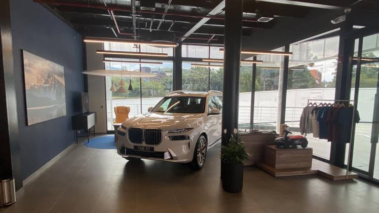 BMW Group y Álvarez Barba S.A. ​​​​​inauguran exclusivas instalaciones en Cumbayá