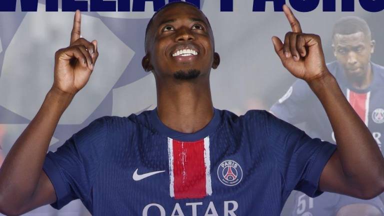 Willian Pacho alcanzó la gloria en Europa.