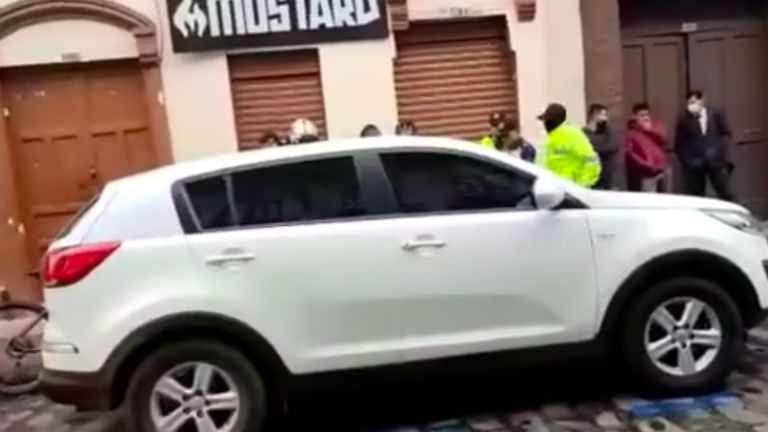 Militar agredió a un agente de tránsito por citar a su esposa en Cuenca: Cuando sentí el golpe ya me vi en el suelo