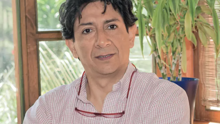 Caricaturista Bonil abandona Diario El Universo tras 31 años: 'Donde me lleve mi pluma'