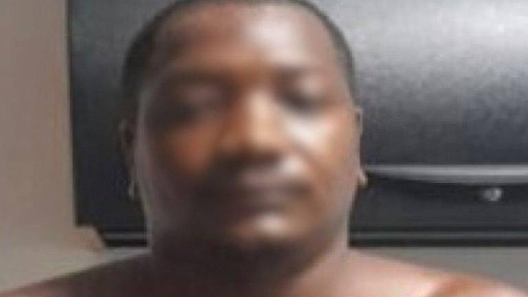 Detienen a alias El Gordo, presunto cabecilla del grupo criminal Los Tiguerones, en Esmeraldas