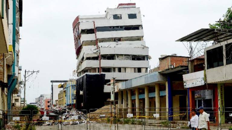 Se realizará implosión del segundo edificio en Portoviejo