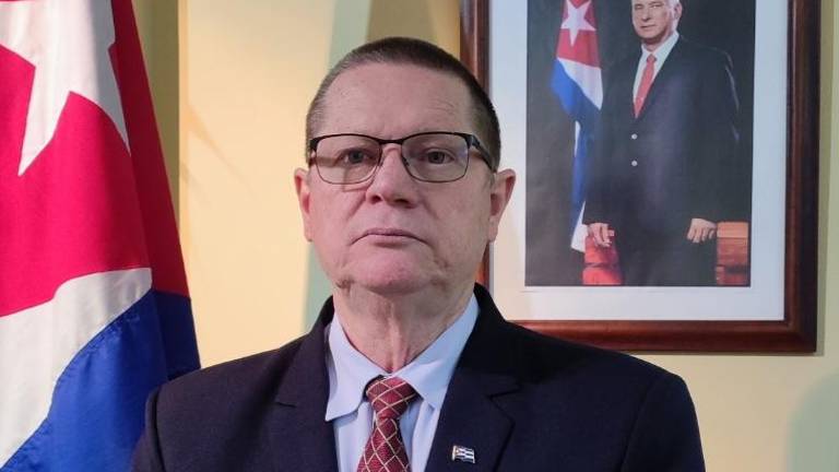 Basilio Antonio Gutiérrez García junto a toda la misión diplomática de Cuba fueron expulsados de Ecuador.