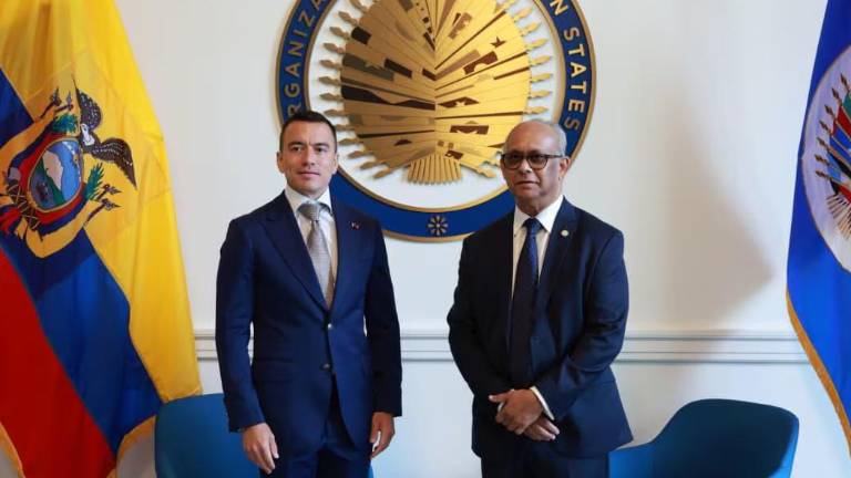Daniel Noboa y el secretario general de la OEA, Albert Ramdin, antes de la intervención del mandatario ante el órgano, el pasado 14 de mayo.