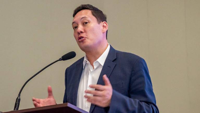 Cristian Zamora denuncia que está bajo ataque.