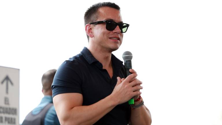 Daniel Noboa expone cifras sobre la pobreza en Ecuador.