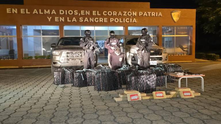 Policía decomisa media tonelada de droga en El Aromo-Manta